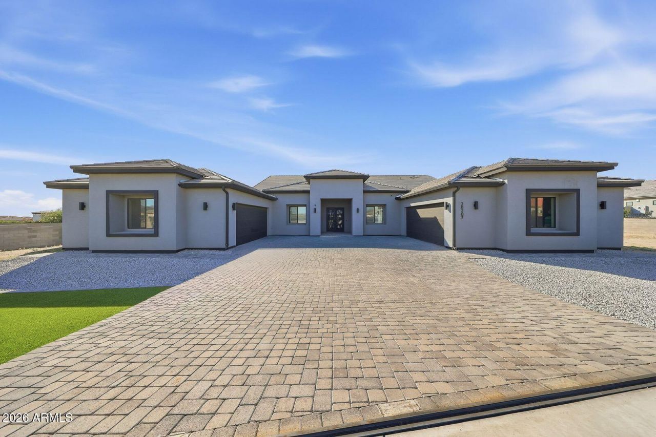 20207 W Whitton Court, Buckeye, AZ 85396 Main Photo