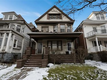 674 Humboldt Parkway, Buffalo, NY 14211