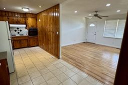 115 Williams Street photo 4