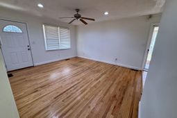 115 Williams Street photo 4