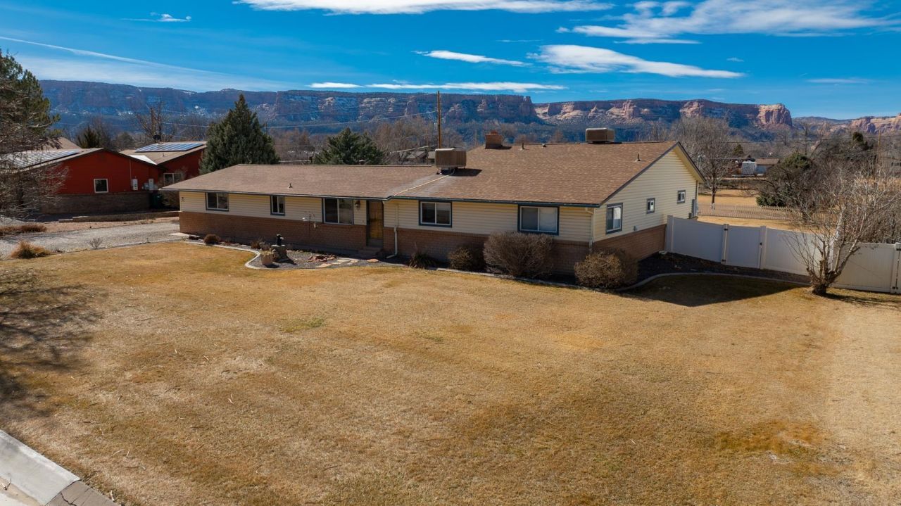 631 Glacier Drive  Grand Junction, CO 81507