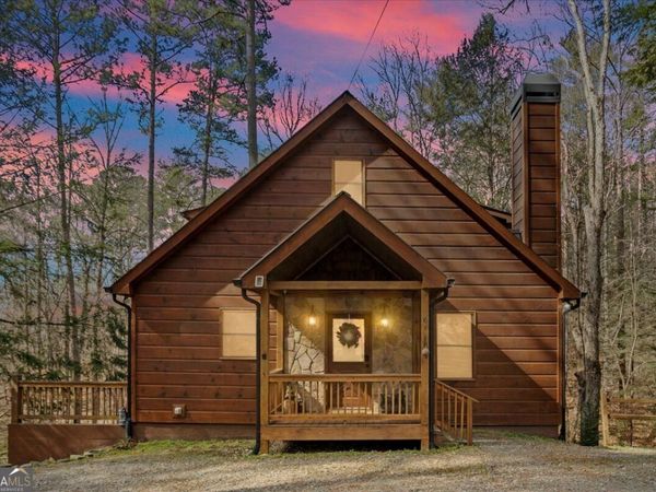 61 Grove Lane, Ellijay, GA 30540