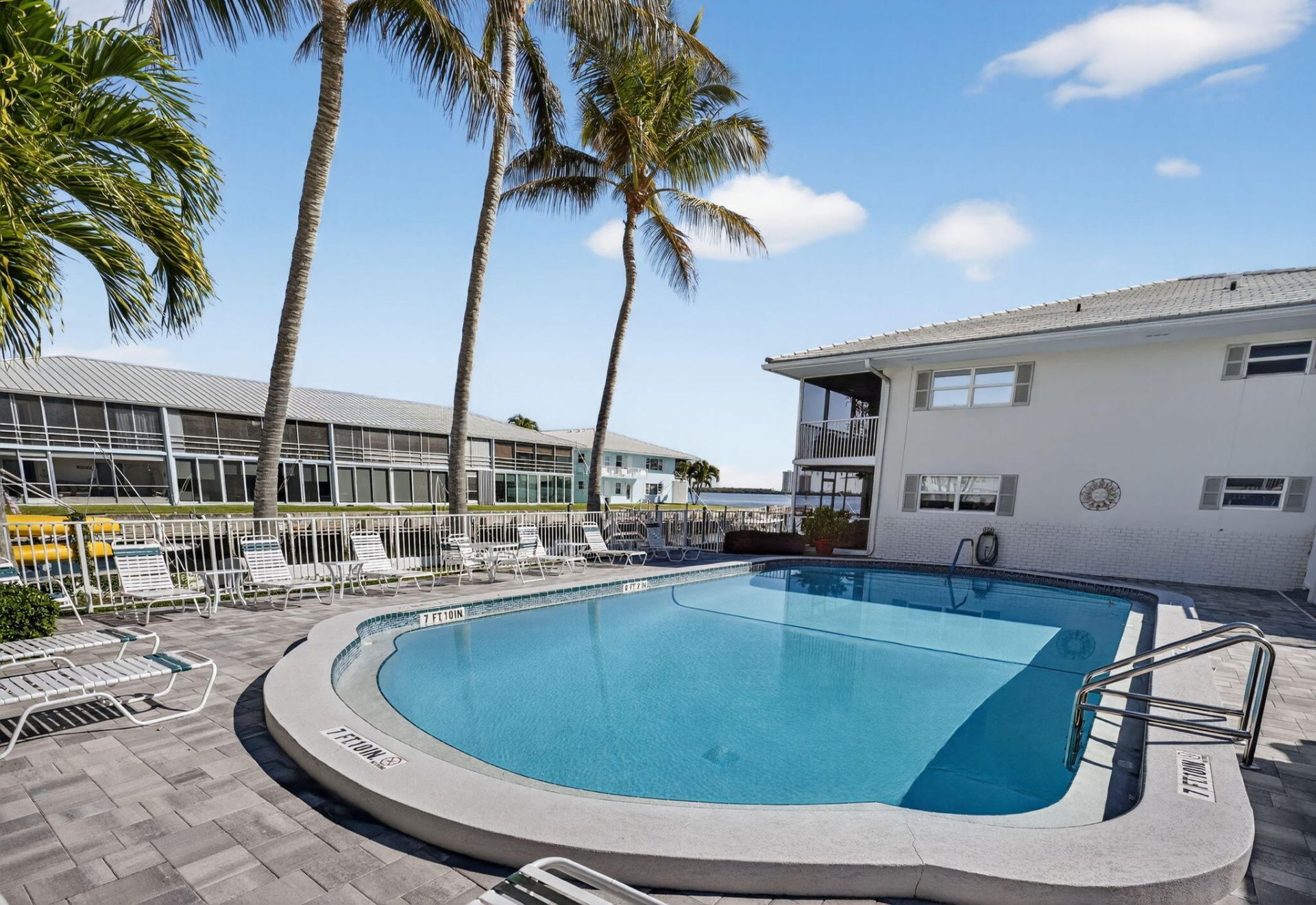 100 Lehane Terrace, Unit 28, North Palm Beach, FL 33408 Photo