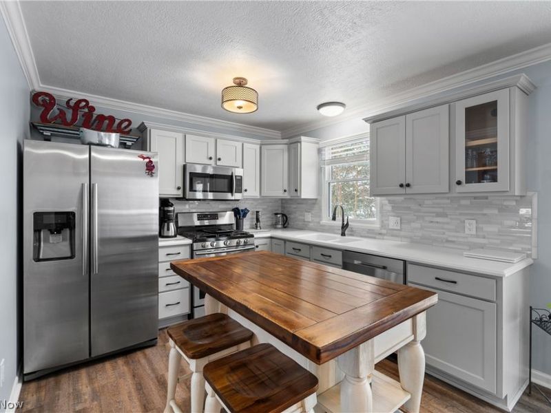 4467 Newcastle Cove, Brunswick, OH 44212 Photo 8