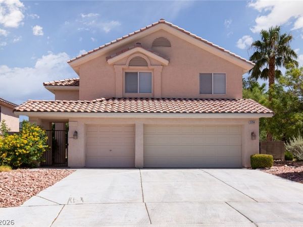 3704 Mountain Waters Street , Las Vegas, NV 89129