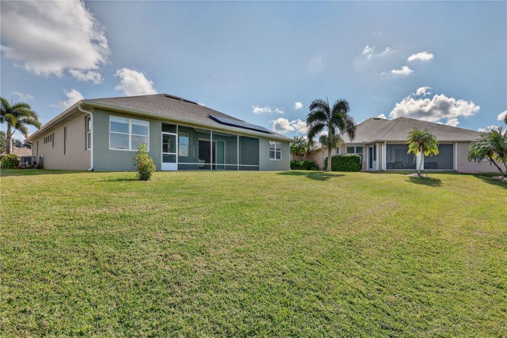 5250 E 1st Square Sw, Vero Beach, FL 32968 Photo