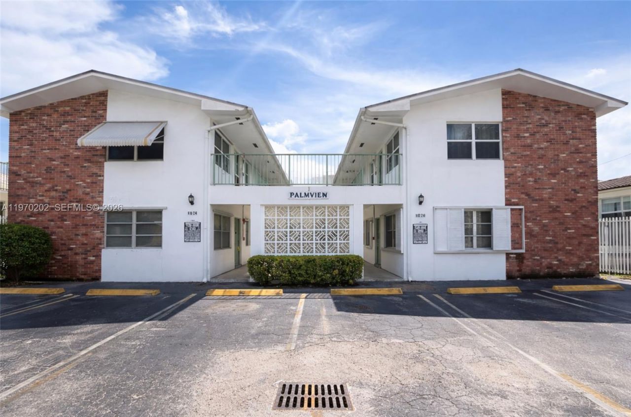 1824 Monroe St, Unit 12, Hollywood, FL 33020 Photo