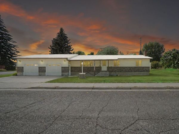 415 Juniper View Avenue, St. Anthony, ID 83445