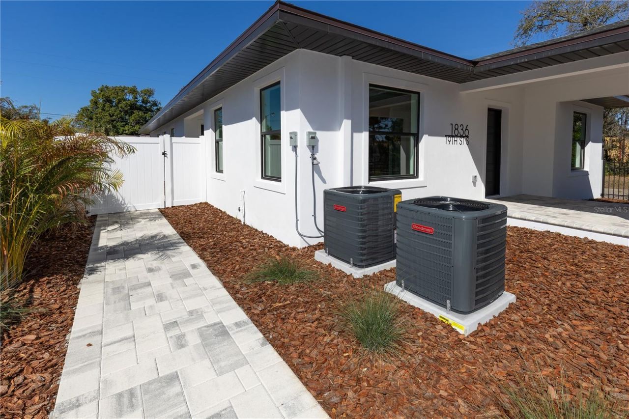 1834/1836 19th Street S, Saint Petersburg, FL 33712 Photo