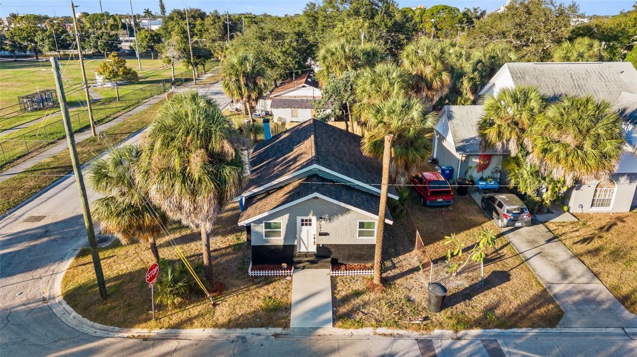 2547 10th Avenue S, Saint Petersburg, FL 33712 Photo