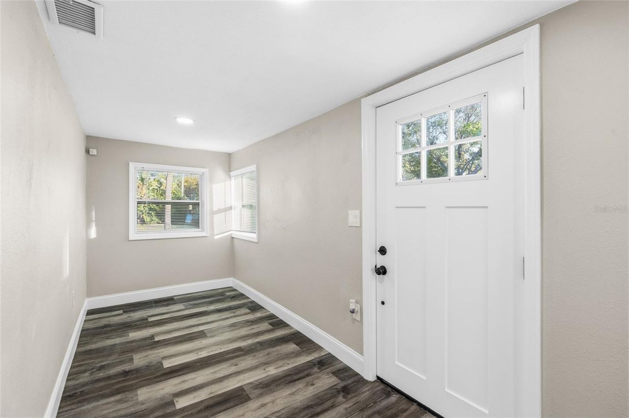 2547 10th Avenue S, Saint Petersburg, FL 33712 Photo