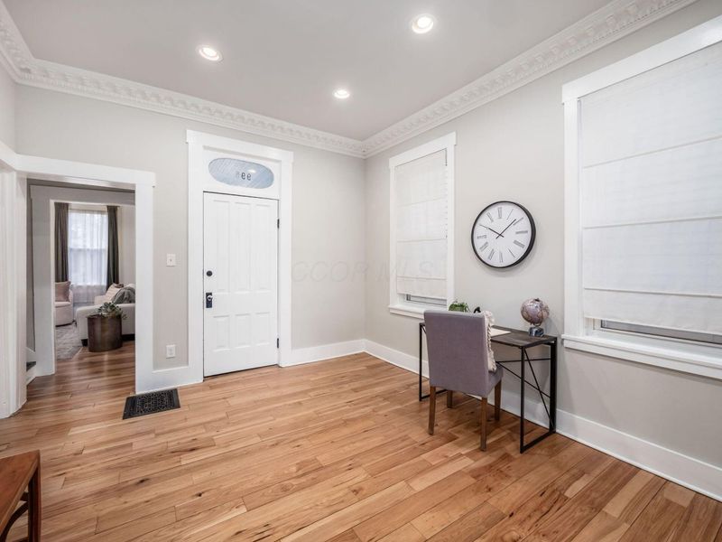 995 Harrison Avenue, Columbus, OH 43201 Photo 9