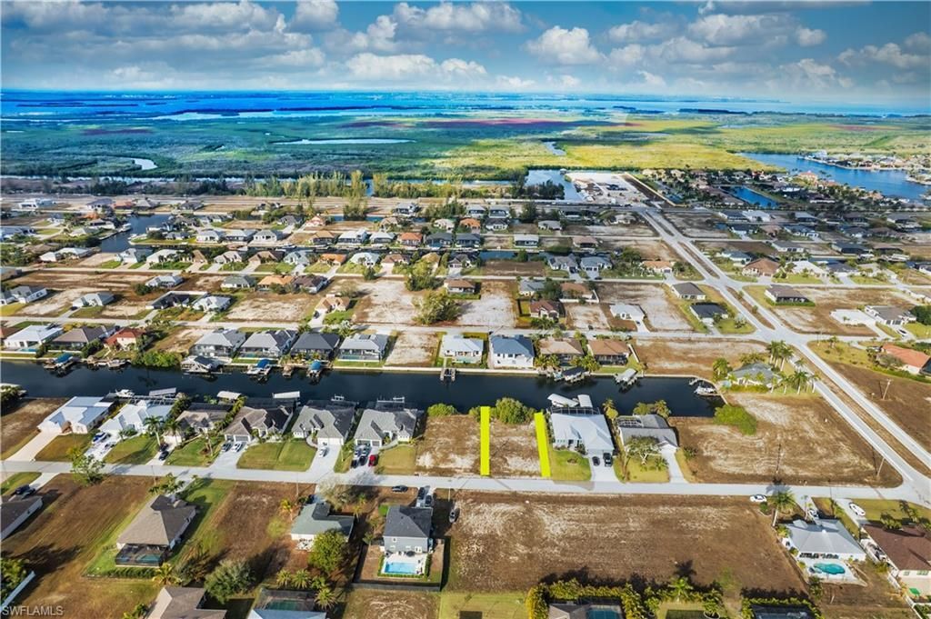 718 NW 37th Pl , Cape Coral, FL 33993 Photo