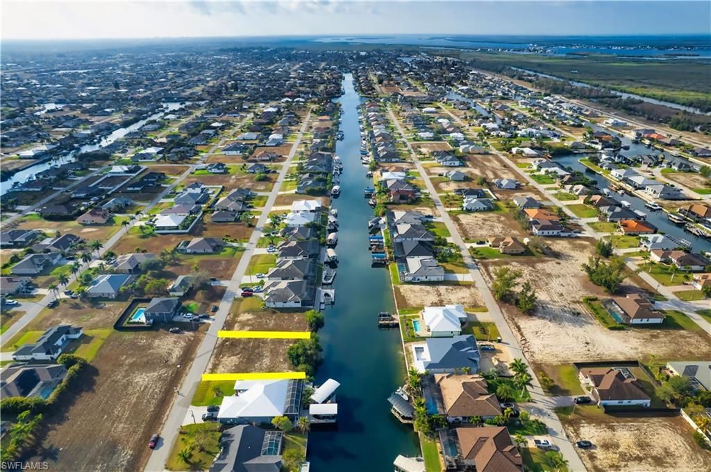 718 NW 37th Pl , Cape Coral, FL 33993 Photo