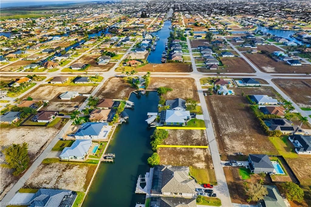 718 NW 37th Pl , Cape Coral, FL 33993 Photo