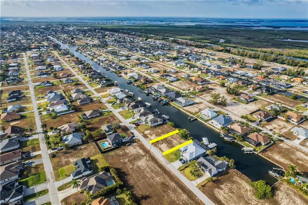 718 NW 37th Pl , Cape Coral, FL 33993 Photo