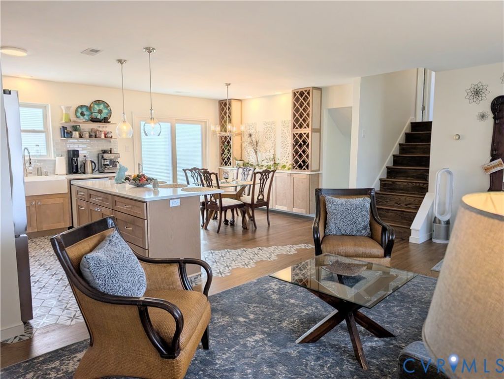 2801 London Court Glen Allen, VA 23060