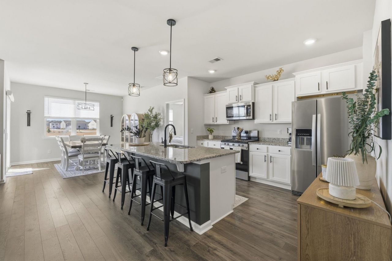 1705 Perthshire Loop Photo 13