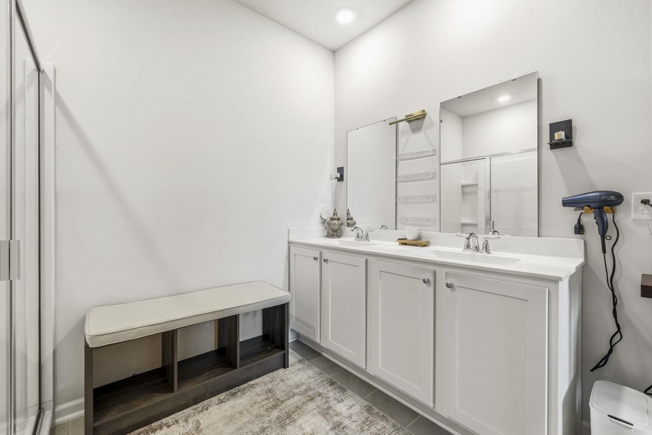 1705 Perthshire Loop Photo 28