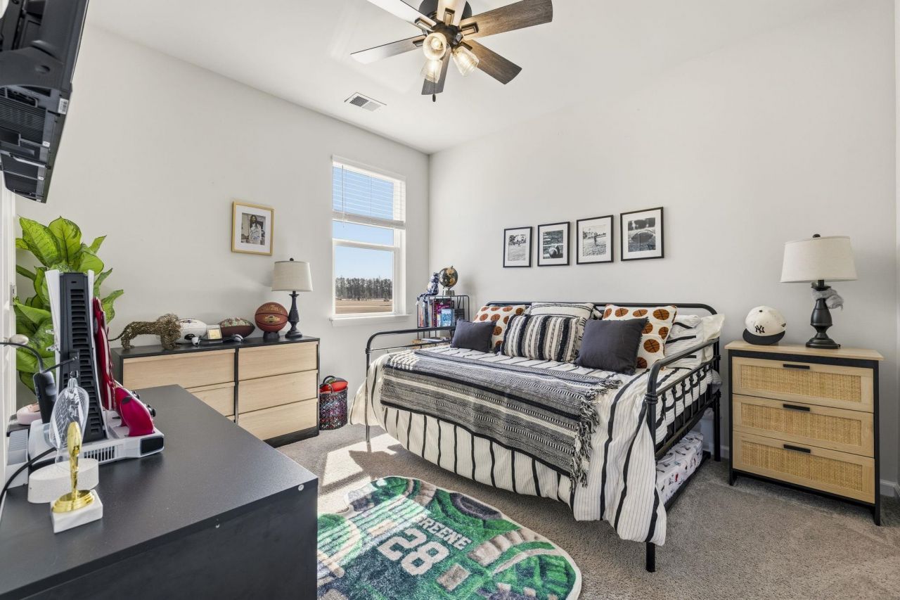 1705 Perthshire Loop Photo 32