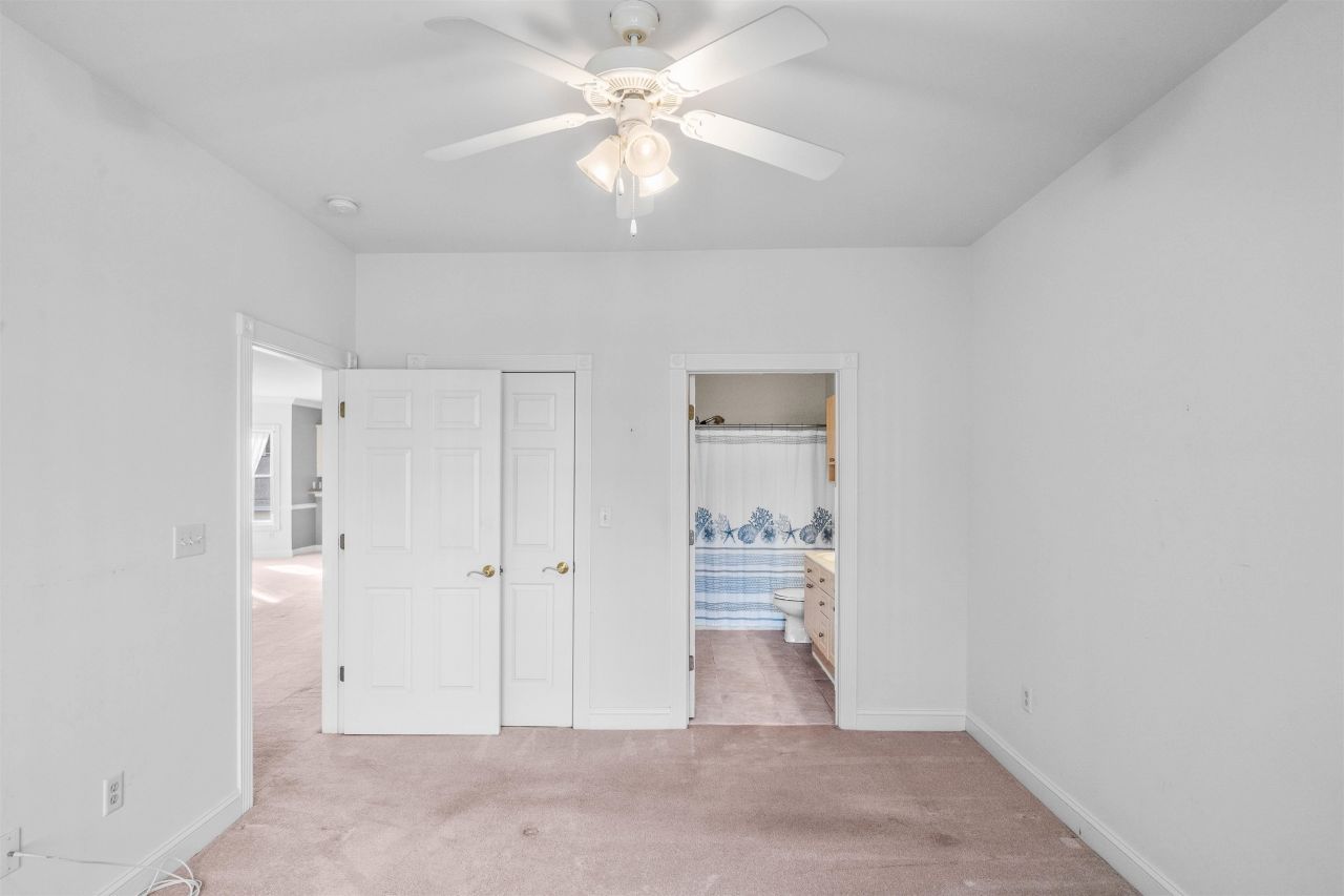 4865 Luster Leaf Circle  Photo 15