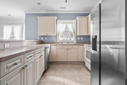 4865 Luster Leaf Circle  photo 4