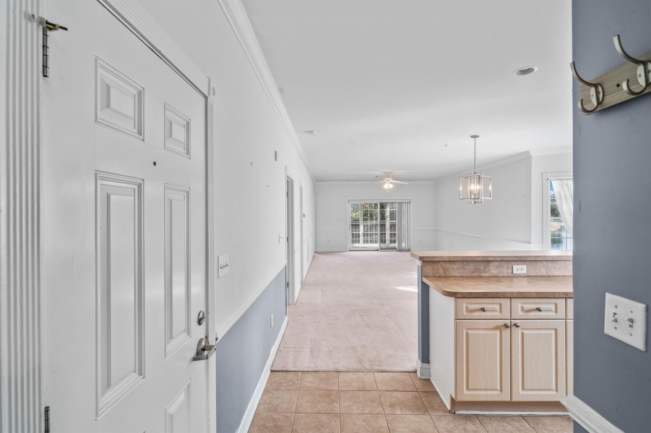 4865 Luster Leaf Circle  Photo 8