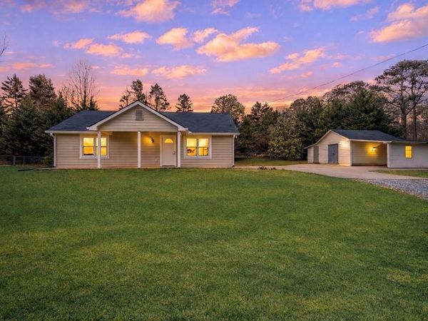 271 Heard Drive, Dawsonville, GA 30534