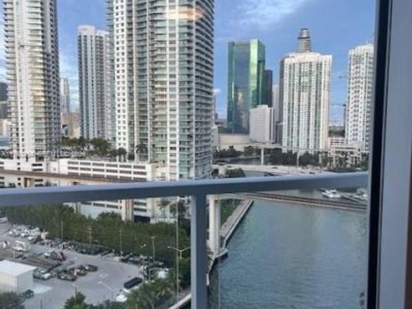 185 SW 7th St, Unit 1605, Miami, FL 33130