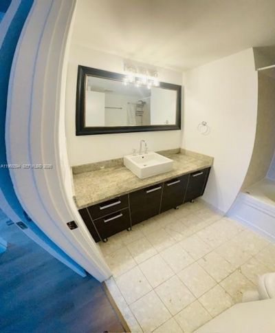 185 SW 7th St, Unit 1605, Miami, FL 33130 Photo