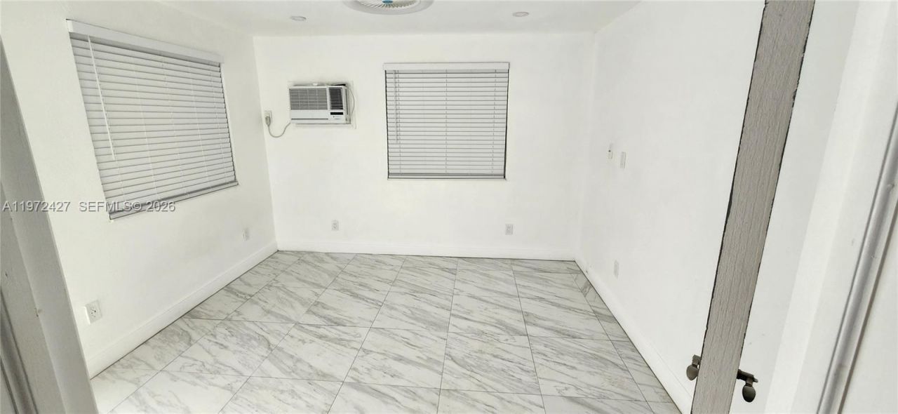 1490/1492 NW 38th St, Miami, FL 33142 Photo