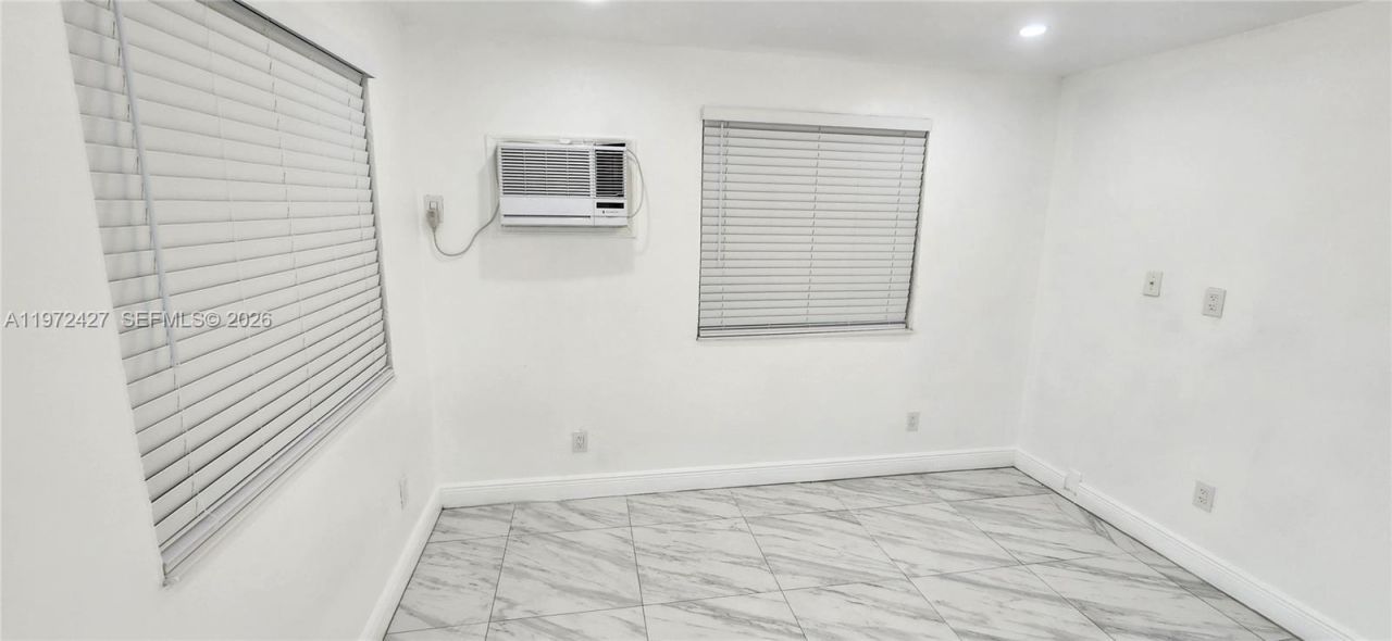 1490/1492 NW 38th St, Miami, FL 33142 Photo