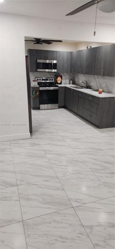 1490/1492 NW 38th St, Miami, FL 33142 Photo