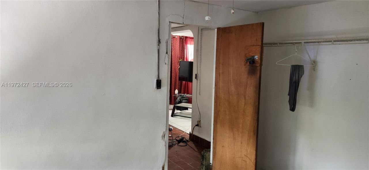 1490/1492 NW 38th St, Miami, FL 33142 Photo