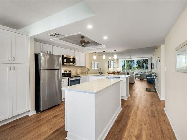 270 Naples Cove DR, Unit 3205, NAPLES, FL 34110