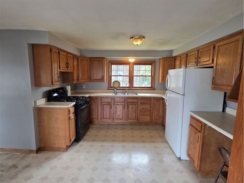 850 State Route 46 N, Jefferson, OH 44047 Photo 6