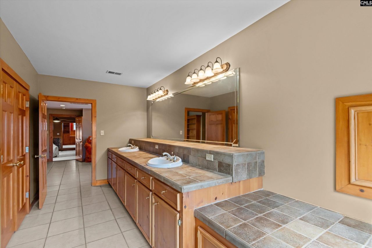 129 Tiger Paw Lane Photo 33