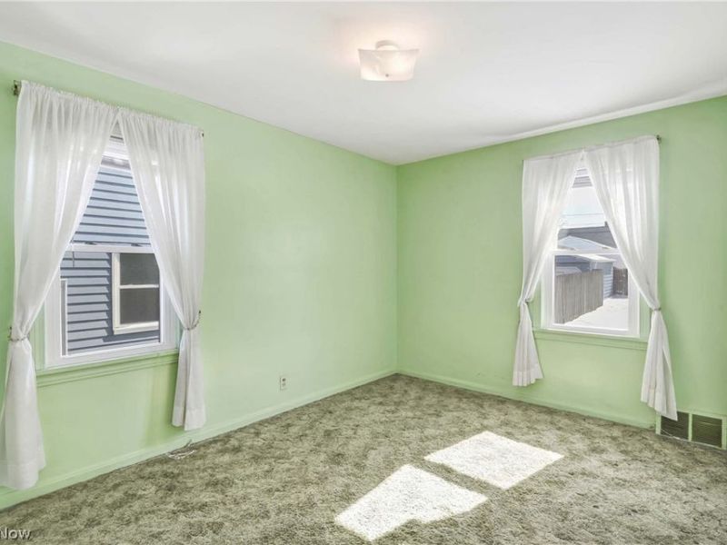 5615 Luelda Avenue, Parma, OH 44129 Photo 15