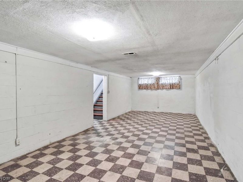 5615 Luelda Avenue, Parma, OH 44129 Photo 23