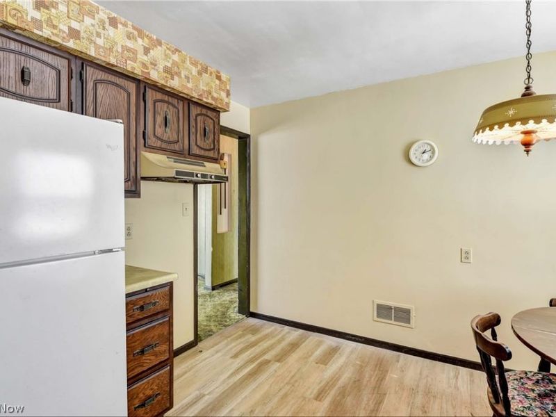 5615 Luelda Avenue, Parma, OH 44129 Photo 6