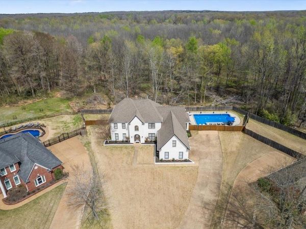 1804 LISSON CV, Collierville, TN 38017