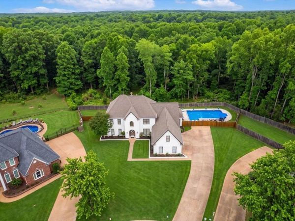 1804 LISSON CV, Collierville, TN 38017