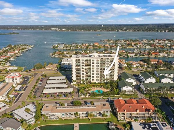 400 ISLAND WAY , Unit 602, CLEARWATER BEACH, FL 33767