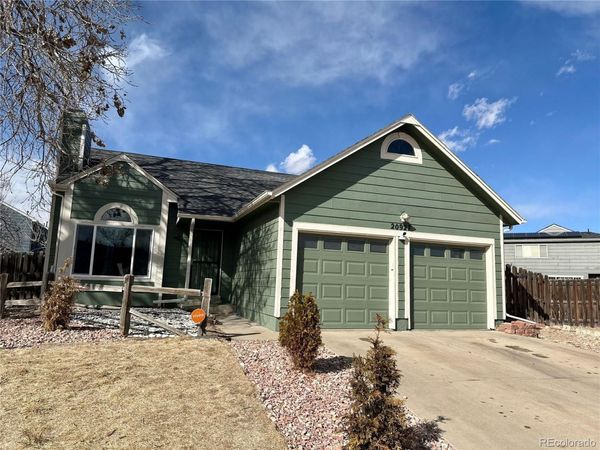 20927 Kelly Place , Denver, CO 80249