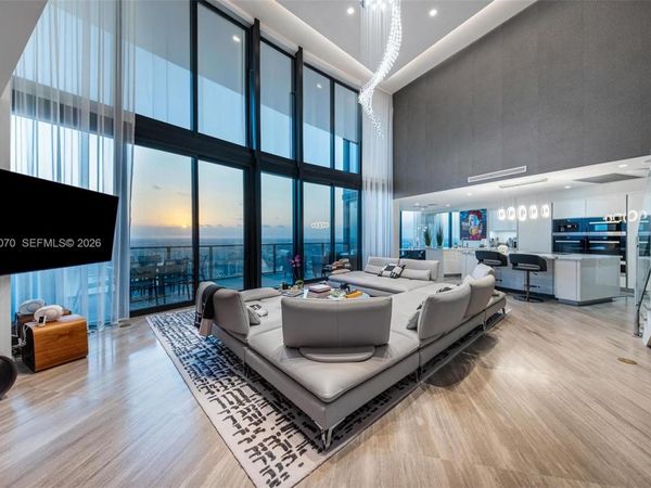 18555 Collins Ave , Unit 5003, Sunny Isles Beach, FL 33160