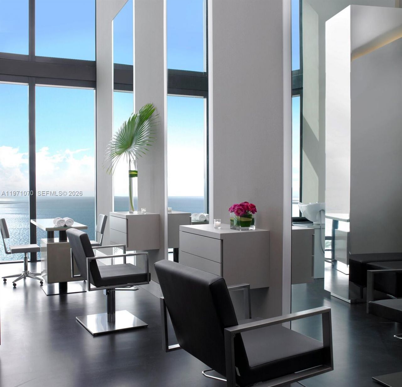 18555 Collins Ave , Unit 5003, Sunny Isles Beach, FL 33160 Photo