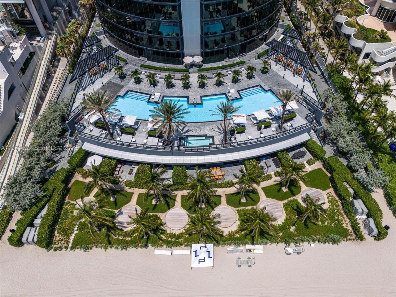 18555 Collins Ave , Unit 5003, Sunny Isles Beach, FL 33160 Photo