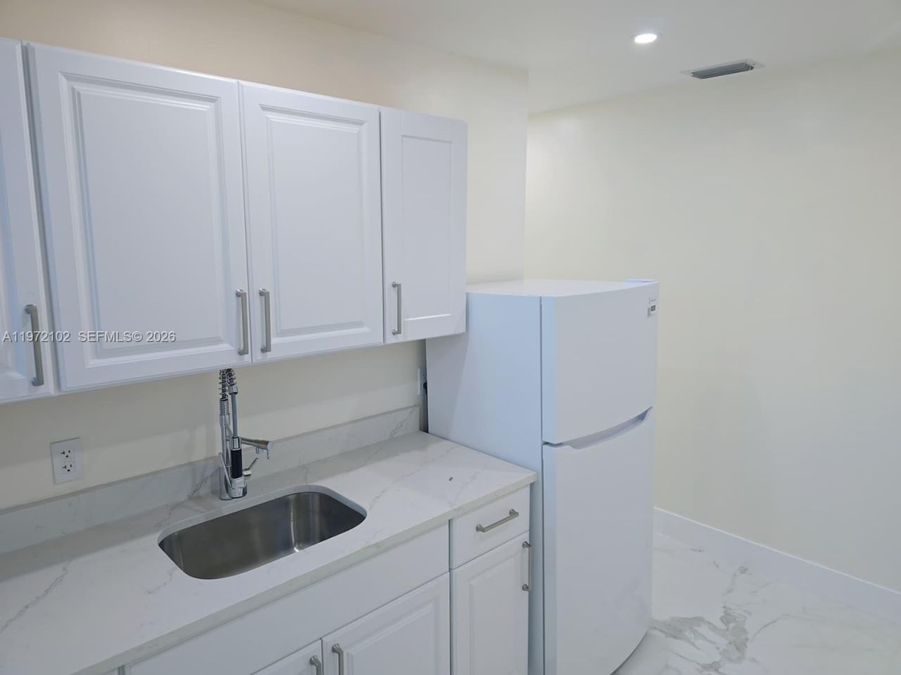 891 W 53rd St, Unit 1, Hialeah, FL 33012 Photo