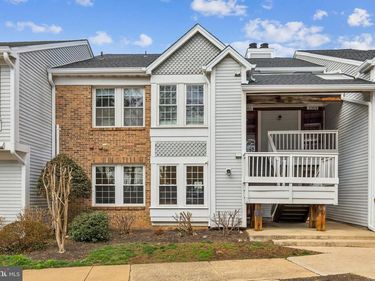 3353 LAKESIDE VIEW DRIVE, Unit 8-3, FALLS CHURCH, VA 22041