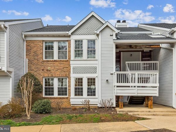 3353 LAKESIDE VIEW DRIVE, Unit 8-3, FALLS CHURCH, VA 22041